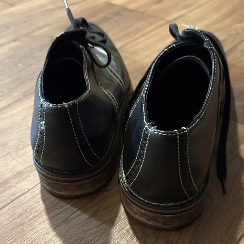 Cole Haan Black Leather Oxfords
